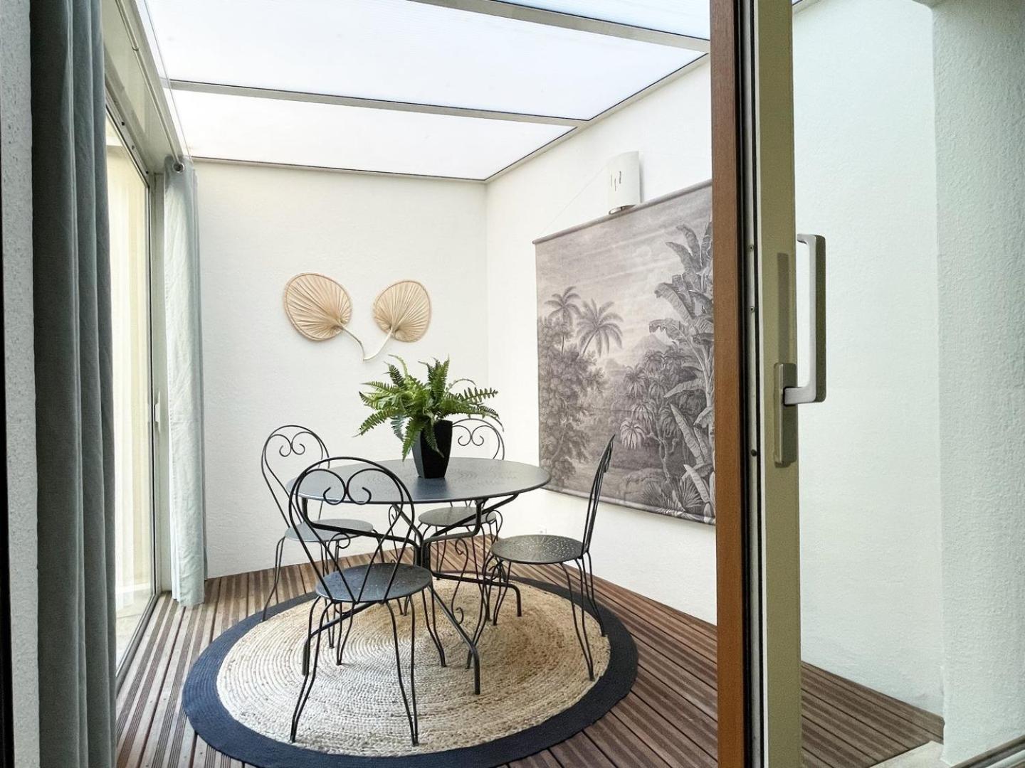 Le Patio De La Reine Berthe - Parking Included Apartment Chartres Exterior photo
